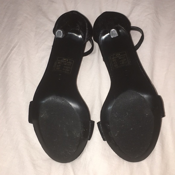 New!!!Black High heels (FashionNova) - Picture 3 of 5